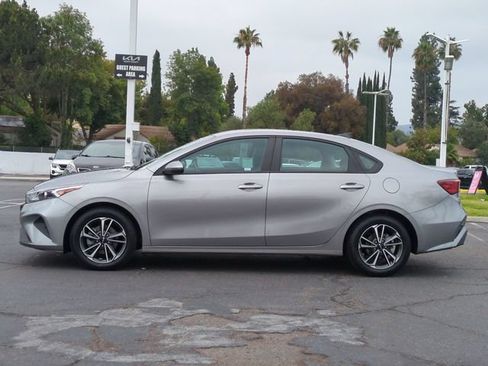 Certified 2023 Kia Forte LXS w/ LXS Technology Package FWD image 6