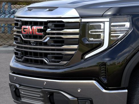 New 2026 GMC Sierra 1500 SLT w/ SLT Premium Plus Package AWD/4WD image 13