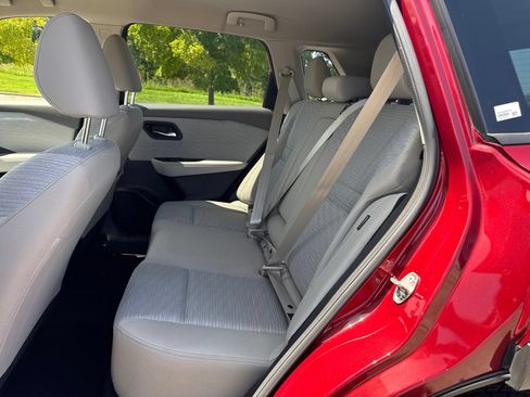 Certified 2023 Nissan Rogue SV AWD/4WD image 17
