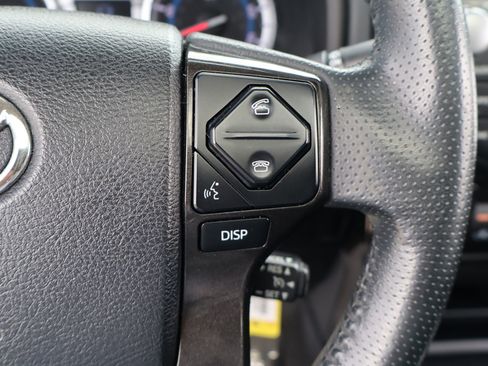 Used 2019 Toyota 4Runner TRD Off-Road Premium AWD/4WD image 16