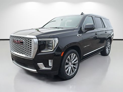 Used 2021 GMC Yukon Denali w/ Denali Ultimate Package image 7