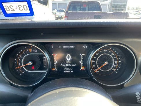 Used 2021 Jeep Wrangler Unlimited Sport image 16