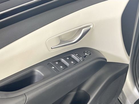 Used 2023 Hyundai Tucson SEL image 17