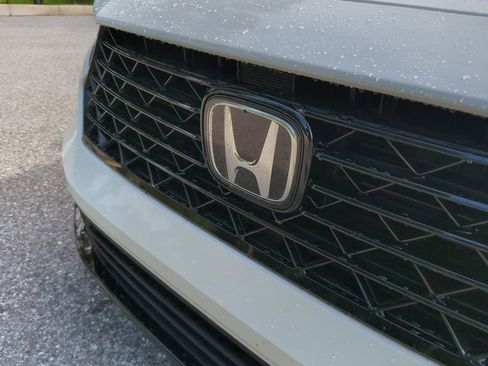 Used 2024 Honda Accord Touring image 22