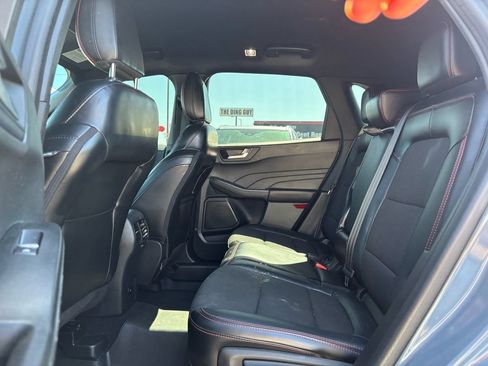 Used 2023 Ford Escape ST-Line w/ Tech Pack #1 AWD/4WD image 13