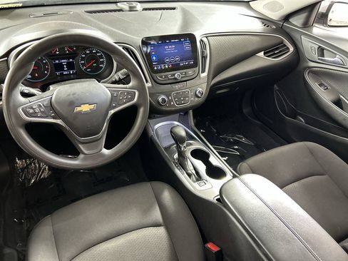 Used 2023 Chevrolet Malibu LT image 23