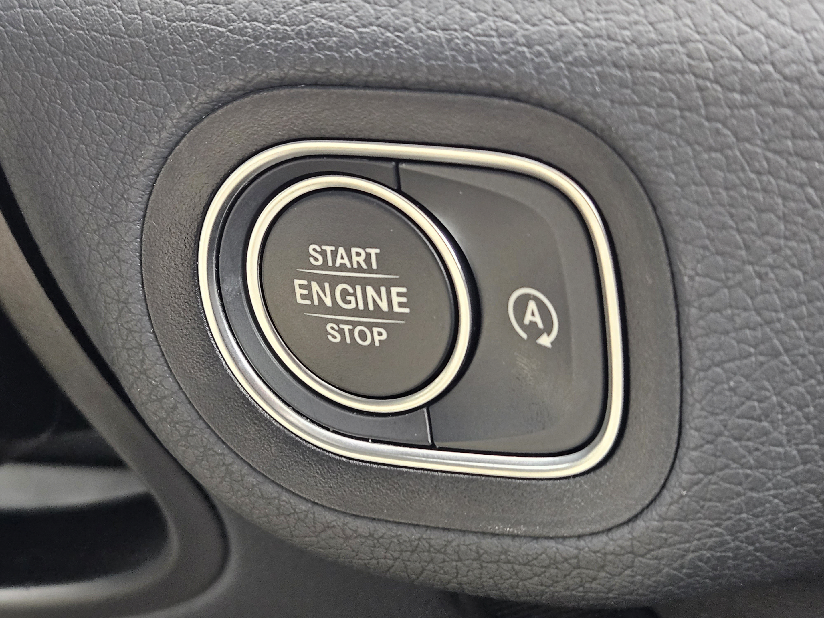 Used 2026 Mercedes-Benz GLS 450 4MATIC w/ AMG Line Exterior image 13