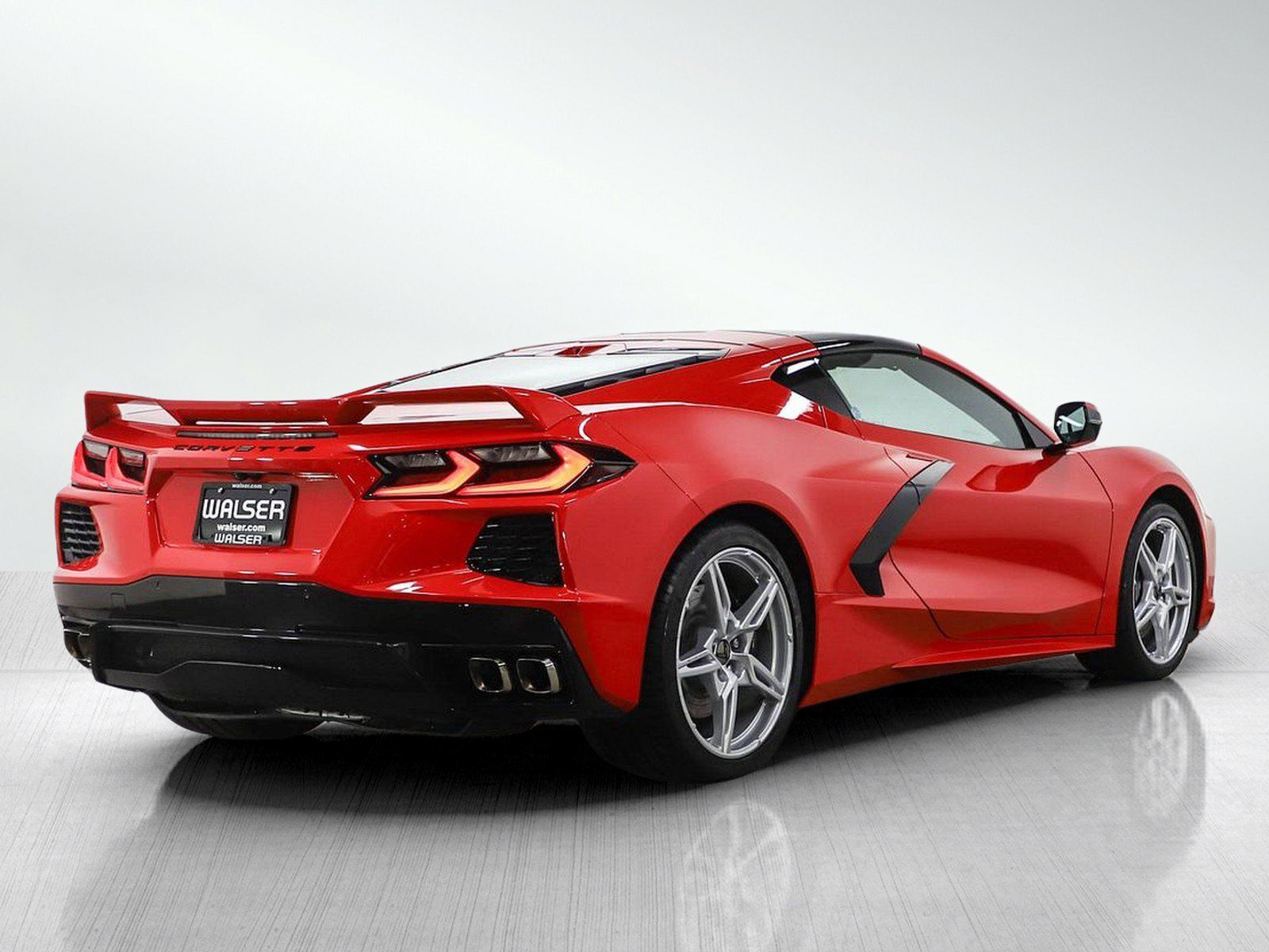 Used 2023 Chevrolet Corvette Stingray Preferred Cpe w/ Z51 Performance Package RWD image 5