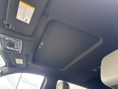 Used 2024 Chevrolet Silverado 1500 ZR2 w/ Technology Package image 12