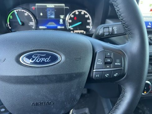 Used 2024 Ford Maverick Lariat w/ Black Appearance Package image 24