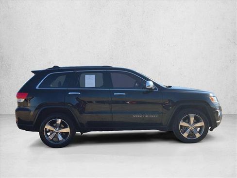 Used 2015 Jeep Grand Cherokee Limited w/ Trailer Tow Group IV AWD/4WD image 4