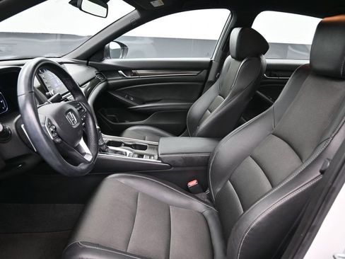 Certified 2022 Honda Accord Sport image 14