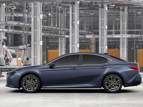 New 2026 Toyota Camry XLE FWD image 4