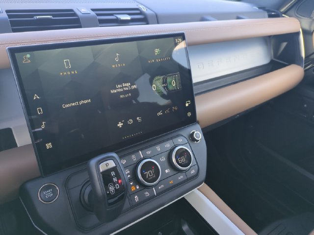 Used 2026 Land Rover Defender 130 S AWD/4WD image 11