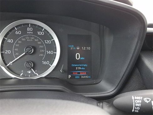 Used 2021 Toyota Corolla LE w/ Carpet Mat Package (TMS) image 21