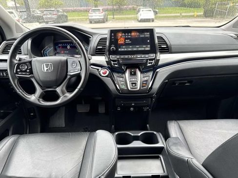 Used 2021 Honda Odyssey Touring image 14