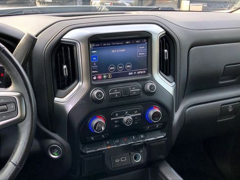 Used 2021 Chevrolet Silverado 1500 RST image 7