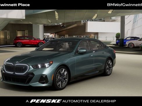 New 2026 BMW i5 eDrive40 w/ M Sport Package image 1