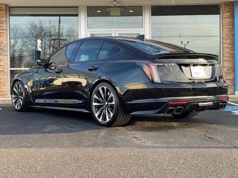 Used 2022 Cadillac CT5 V Blackwing w/ Parking Package image 9