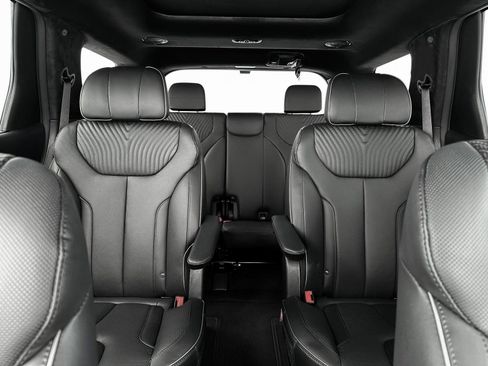 New 2025 Hyundai Palisade Calligraphy image 16