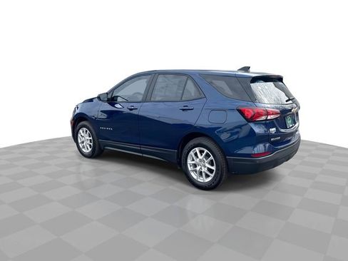 Certified 2023 Chevrolet Equinox LS AWD/4WD image 7