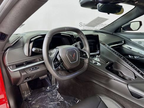 Used 2024 Chevrolet Corvette Stingray Premium Conv w/ Z51 Performance Package image 10