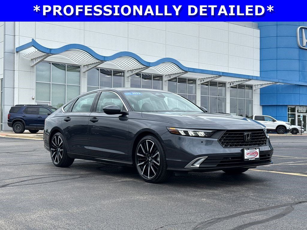 Certified 2023 Honda Accord Touring image 3