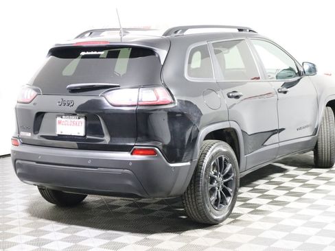 Used 2023 Jeep Cherokee Altitude Lux image 9