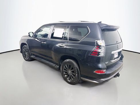 Used 2023 Lexus GX 460 Luxury w/ Sport Design Package AWD/4WD image 5
