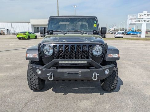 Used 2023 Jeep Gladiator Willys image 8