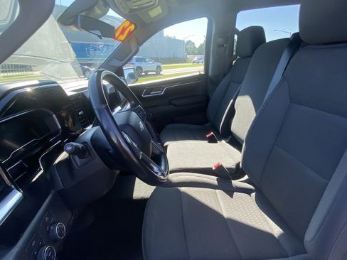 Used 2022 Chevrolet Silverado 1500 LT image 9