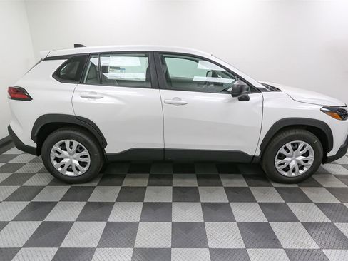 New 2026 Toyota Corolla Cross L AWD/4WD image 7