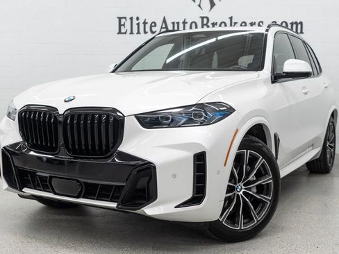 Used 2025 BMW X5 xDrive40i w/ M Sport Package image 64