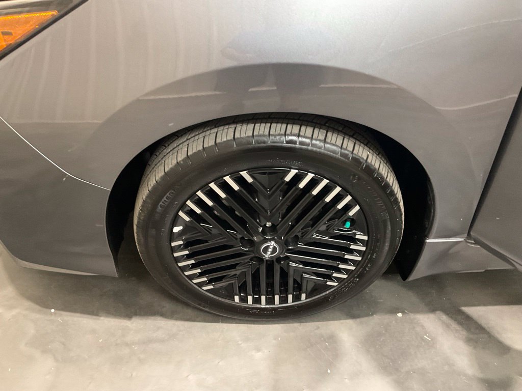 Used 2024 Nissan Leaf SV Plus FWD image 6
