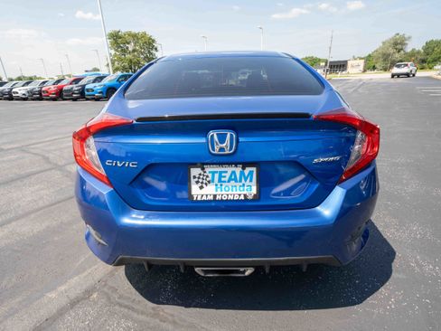 Used 2020 Honda Civic Sport image 5