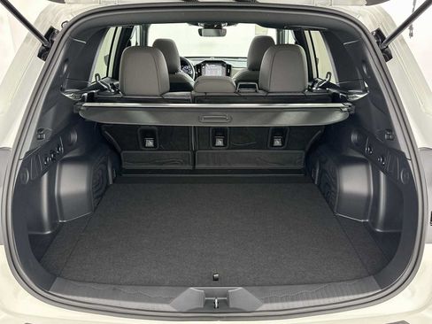 Certified 2026 Subaru Forester Premium AWD/4WD image 24