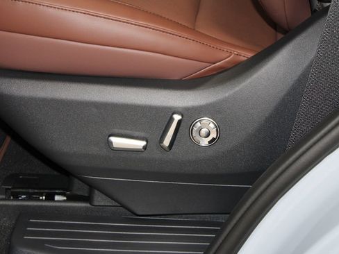 New 2025 Lincoln Navigator Reserve image 27