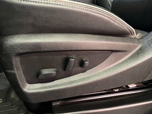 Used 2019 Chevrolet Silverado 3500 High Country AWD/4WD image 25