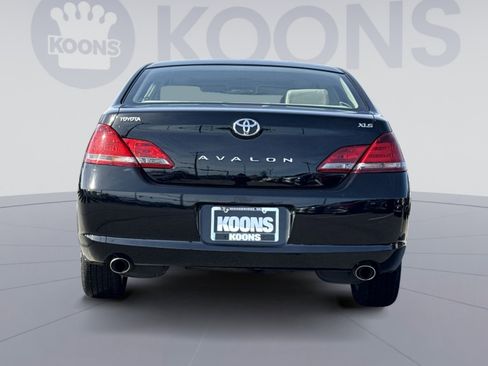 Used 2008 Toyota Avalon XLS image 5