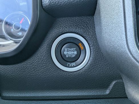 Used 2022 RAM 2500 Tradesman image 19