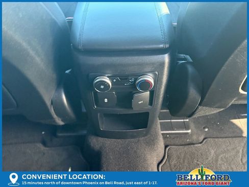 Used 2020 Ford Explorer XLT image 13