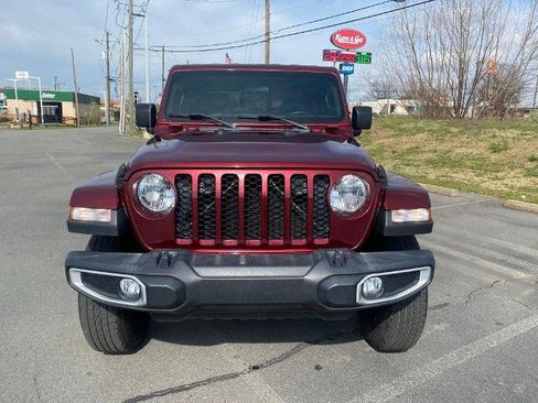 Used 2021 Jeep Gladiator Sport AWD/4WD image 2