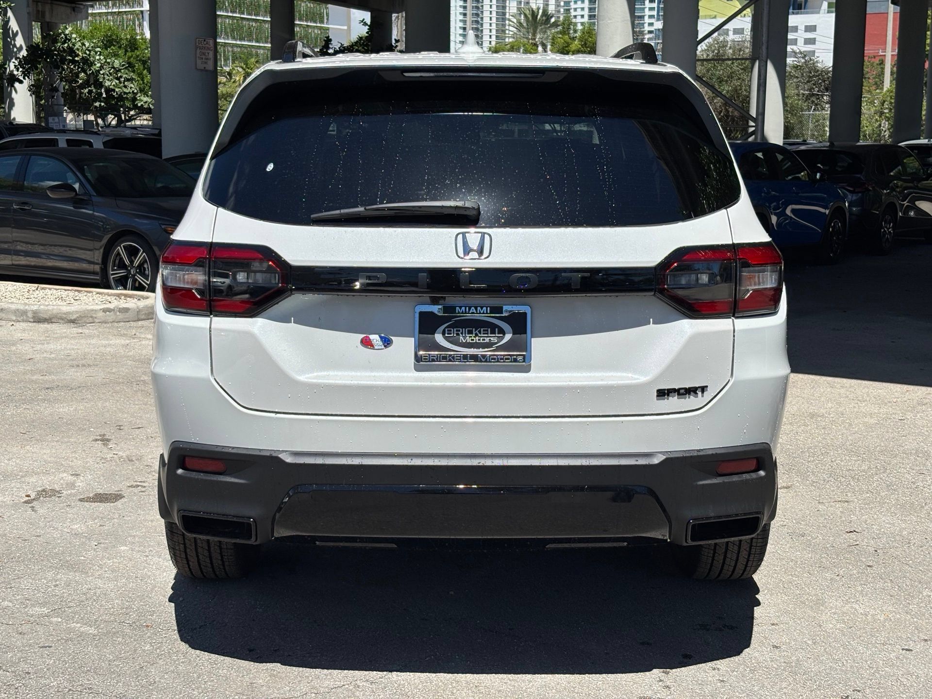 New 2026 Honda Pilot Sport image 6