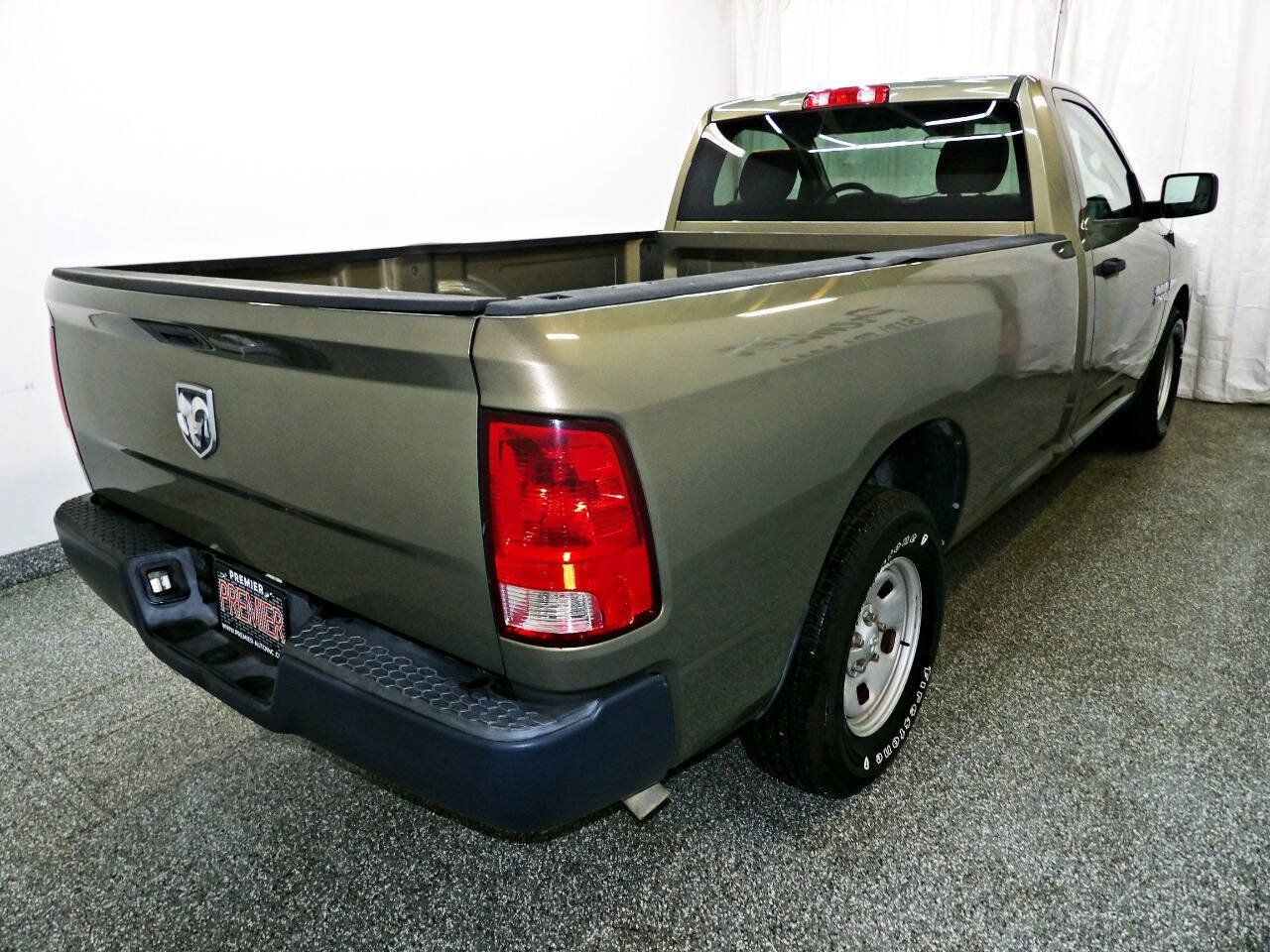 Used 2015 RAM 1500 Tradesman w/ Power & Remote Entry Group RWD image 5