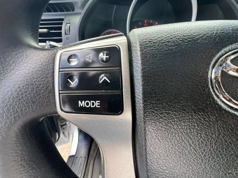 Used 2011 Toyota 4Runner SR5 w/ Convenience Pkg AWD/4WD image 31