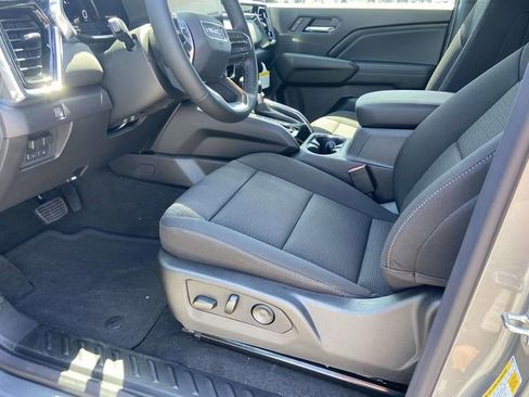 New 2026 GMC Canyon Elevation w/ Convenience Package RWD image 11