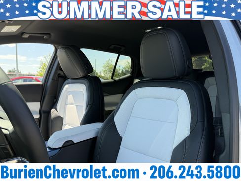 New 2026 Chevrolet Equinox EV LT FWD image 10