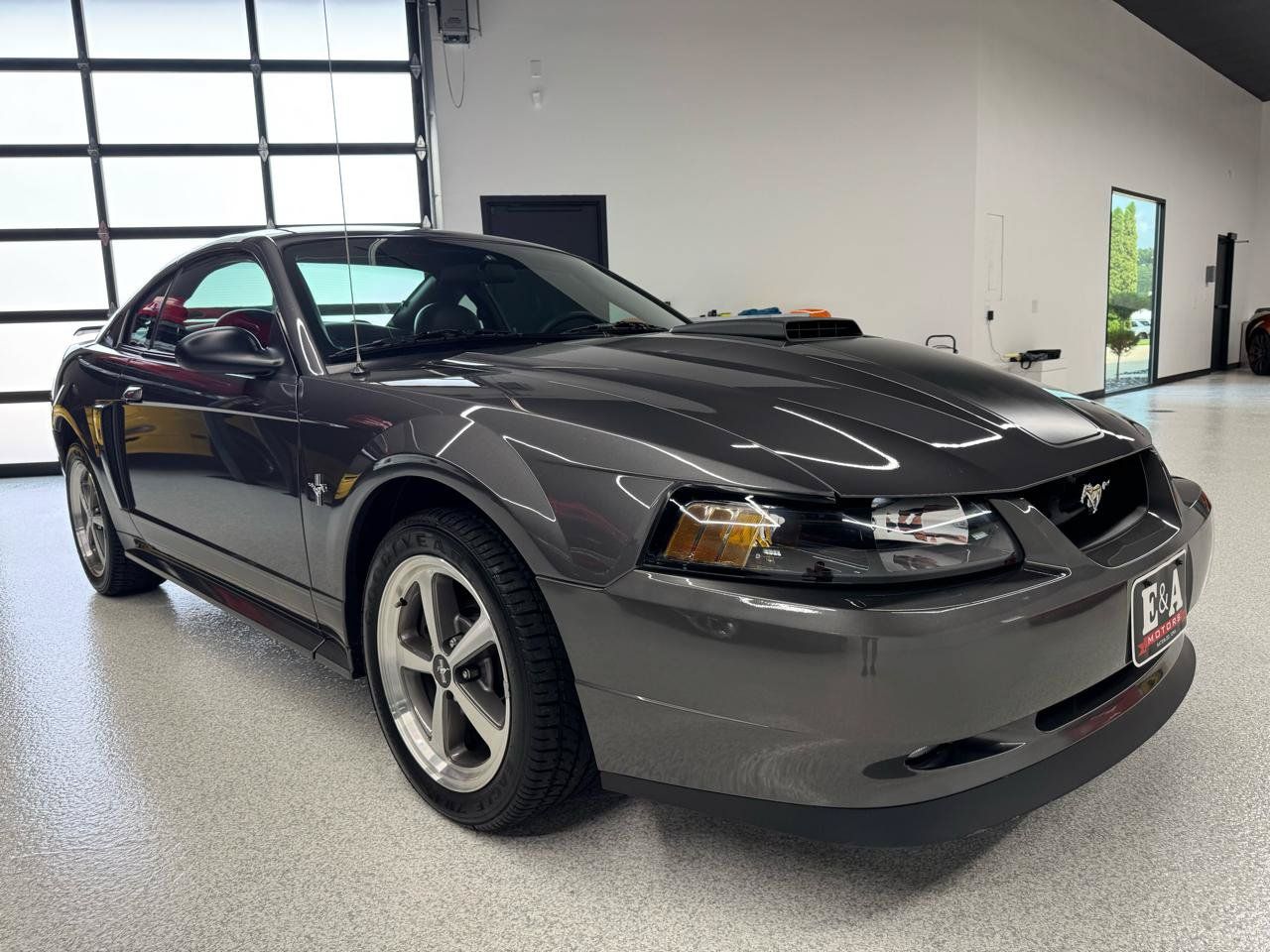 Used 2003 Ford Mustang Mach 1 RWD image 22