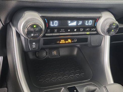 Certified 2025 Toyota RAV4 XLE AWD/4WD image 19