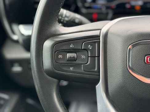 Used 2024 GMC Sierra 3500 SLE image 9